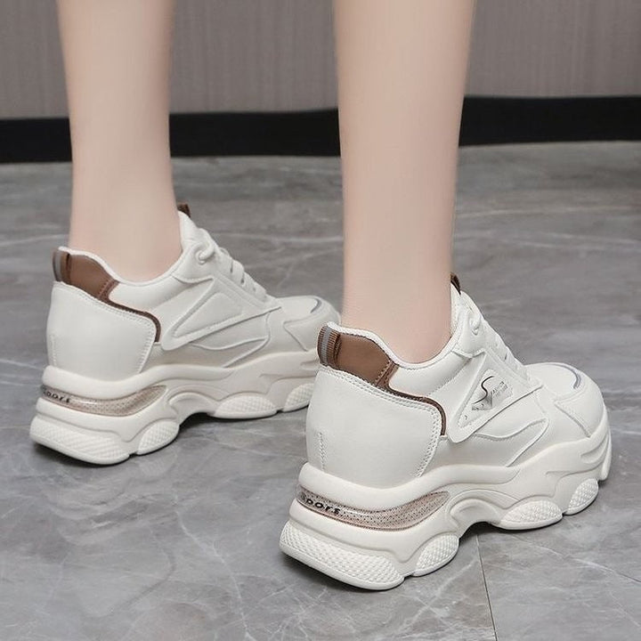 Damen Sportliche Chunky Sneakers mit atmungsaktiven Einsätzen und komfortabler Dämpfung Echo Archiv