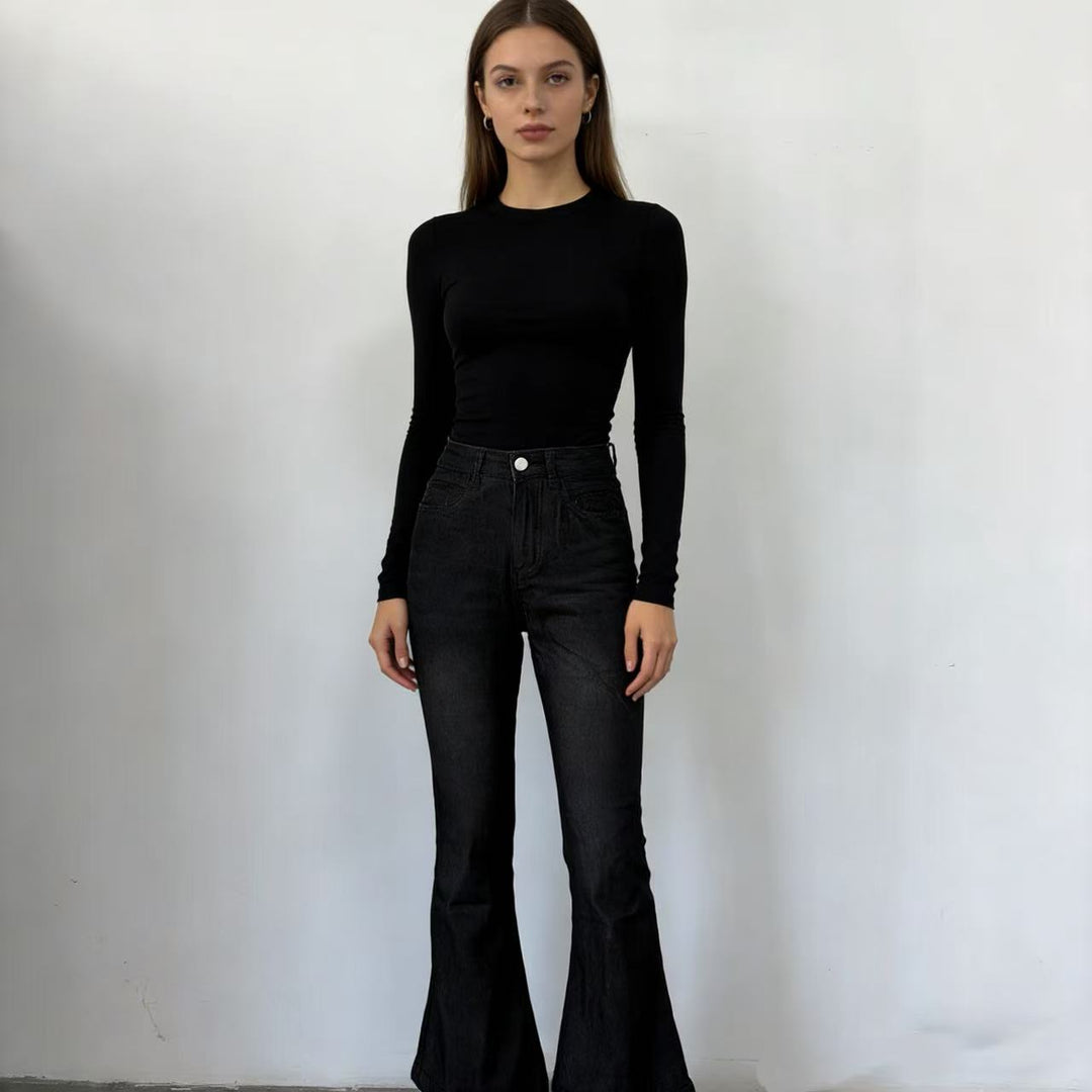 Damen nan High‑Waist Schlagjeans mit modellierender Hüftform, verstärkten Beinnähten und extra weitem Trompetenbein Echo Archiv