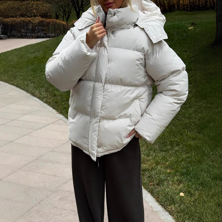 Damen Kurze winddichte Stepp‑Pufferjacke mit abnehmbarer Kapuze und hohem Stehkragen Echoarchiv
