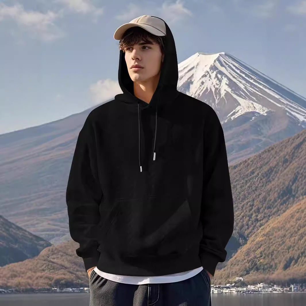 Herren Hoodie mit strukturiertem Design und Kängurutasche Echoarchiv