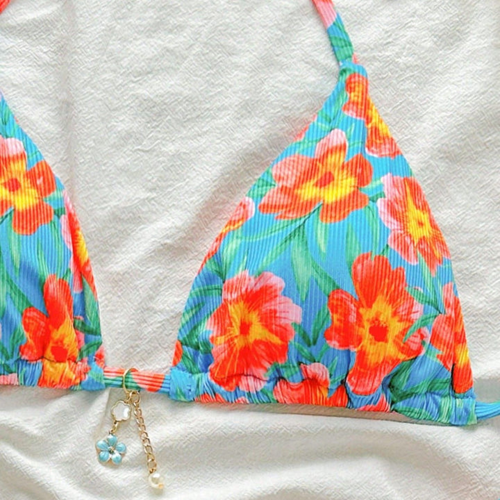 Damen Hochgeschnittener Bikini mit seitlichen Bindebändern Echo Archiv