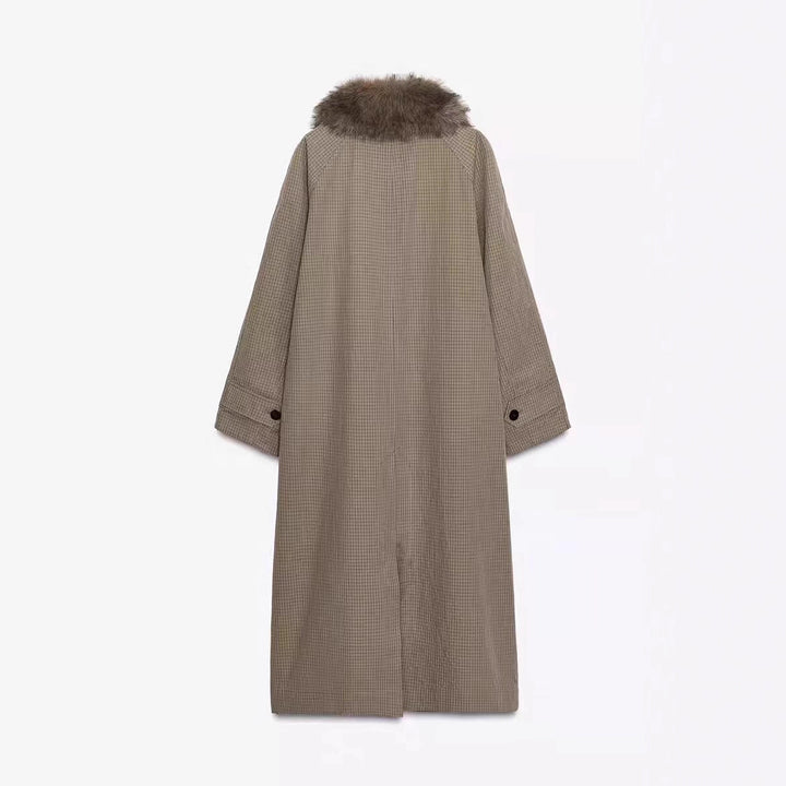 Damen langer Oversize Wollmantel mit abnehmbarem Kunstfellkragen und seitlichen Eingrifftaschen Echo Archiv