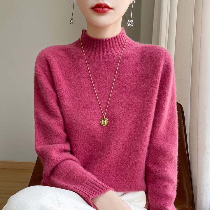 Damen Luxusweicher Midweight-Mockneckpullover aus Angora‑Optik mit feiner Rippe und entspannter Silhouette Echoarchiv