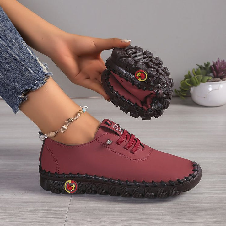 Damen  leichte Alltags-Slipper-Sneaker mit verdeckter Schnürung, elastischem Einstieg und griffiger Trailsohle Echo Archiv