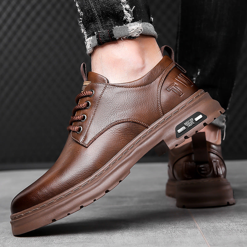 Echoarchiv | Elegante Herren-Schnürschuhe mit rutschfester Außensohle und atmungsaktivem Innenfutter