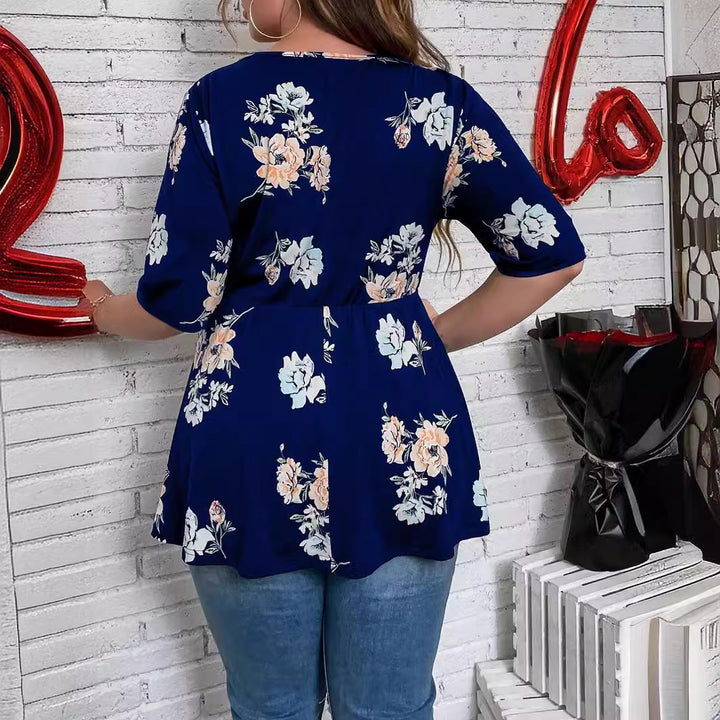 Damen Tailliertes Wickelshirt mit Spitzen‑V‑Ausschnitt und dreiviertel Ärmeln Echo Archiv