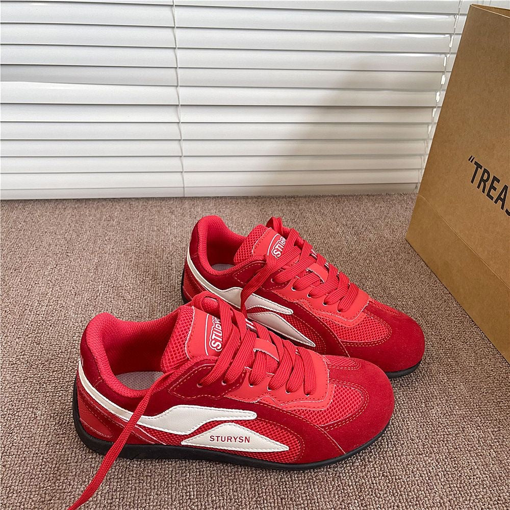 Damen Sportliche Sneaker mit weicher Veloursoberfläche und atmungsaktiver Netzstruktur Echo Archiv