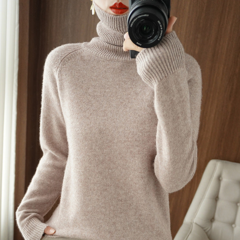 Damen Rollkragenpullover aus weichem Wollmix mit verlängerten Bündchen Echoarchiv