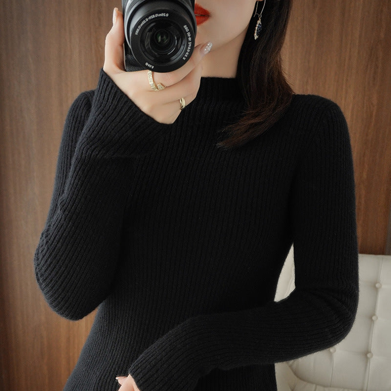 Damen Luxus-Feinstrickpullover mit schmaler Rippenstruktur und kurzem Stehkragen Echoarchiv