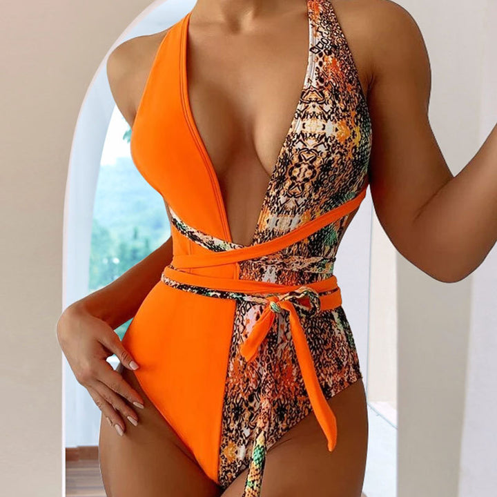 Damen Einteiliger Badeanzug mit raffinierten Schlangenprint-Details Echo Archiv