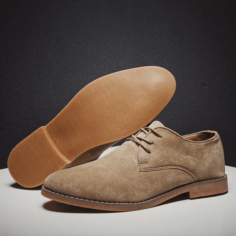 Herren Elegante Schnürschuhe aus weichem Wildleder Echoarchiv