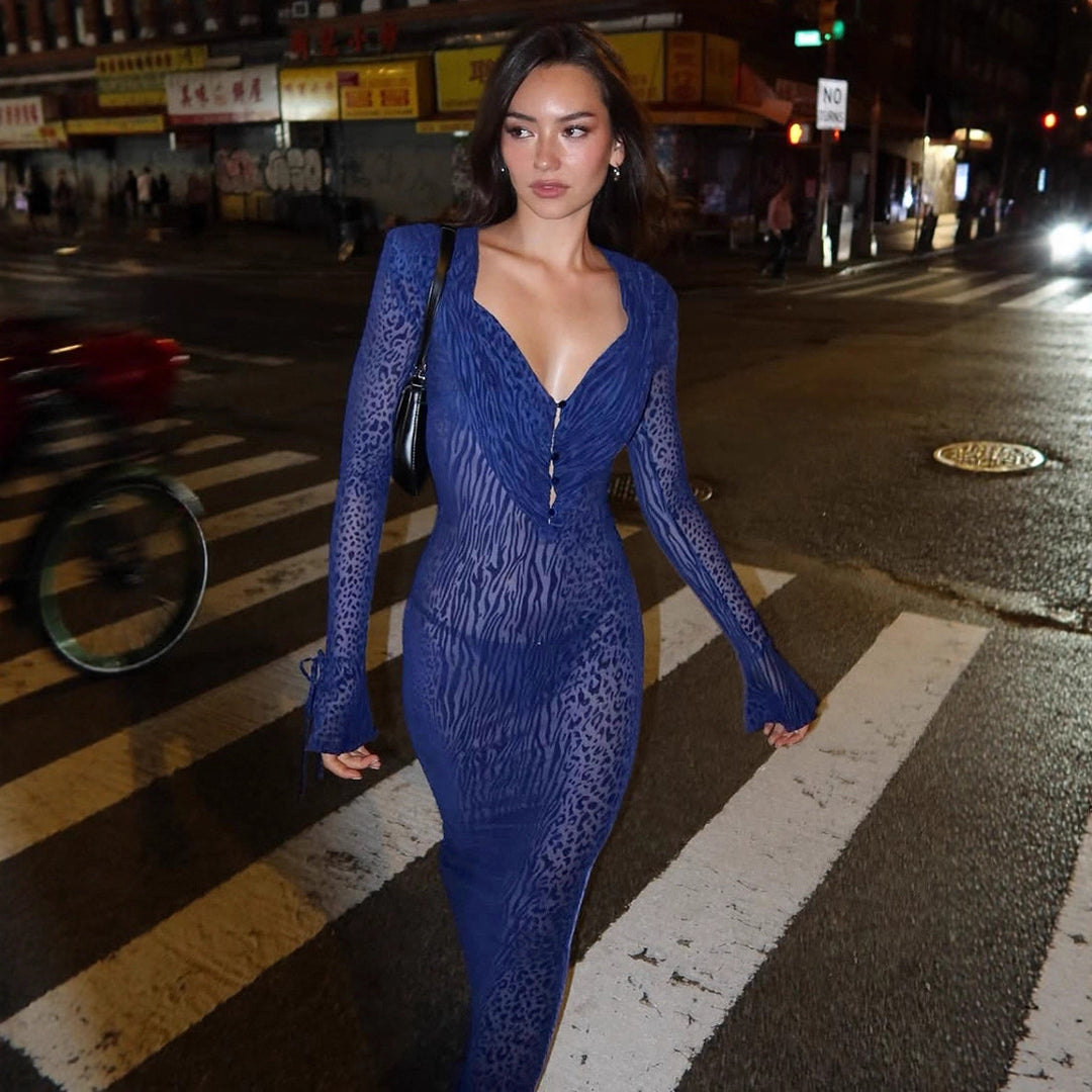 Damen elegantes Maxikleid mit tiefem V-Ausschnitt und verspielten Rüschendetails Echo Archiv