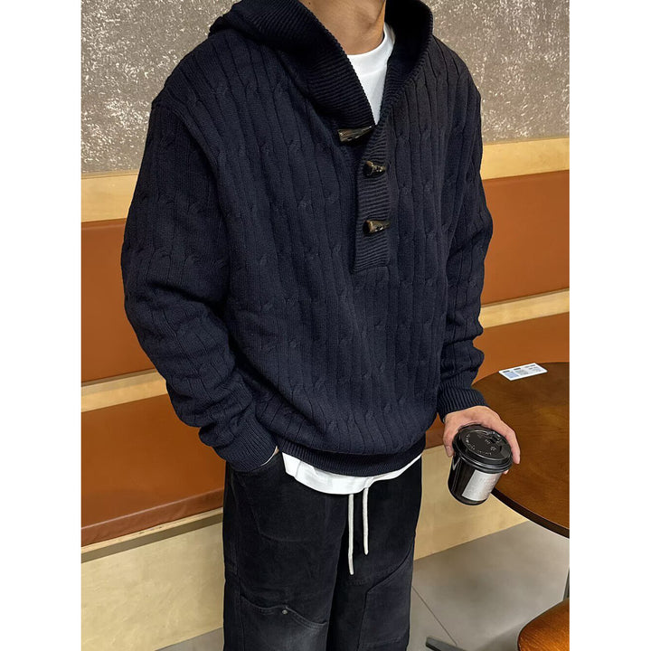 Herren Grobstrickpullover mit Kapuze und Knopfverschluss Echoarchiv