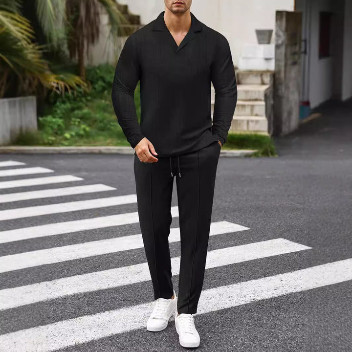 Herren eleganter Freizeit-Look aus atmungsaktivem Material Echoarchiv