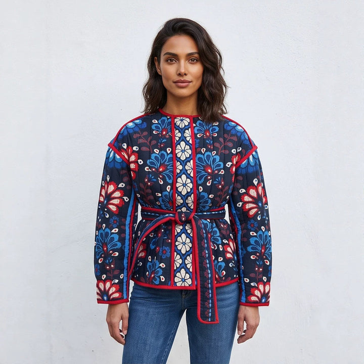 Damen Taillierte gestepptte Jacquard‑Baumwolljacke mit folklorem Blumenmuster & Bindegürtel Echoarchiv