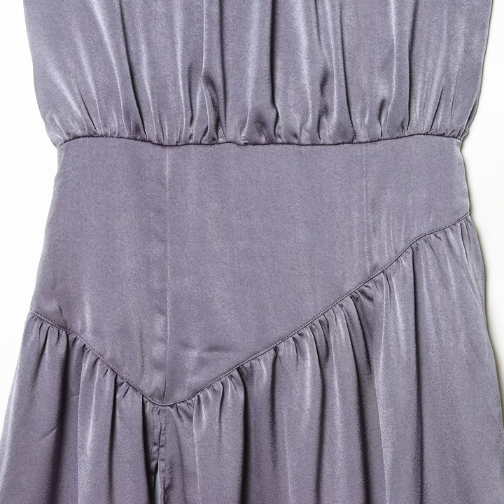 Damen elegantes Maxikleid mit fließendem Rock und raffiniertem Faltenwurf Echo Archiv