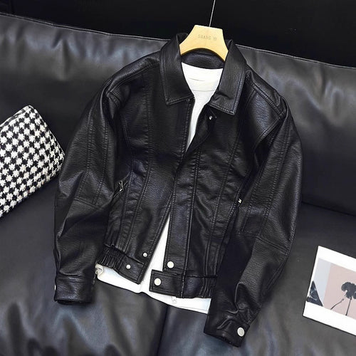 Damen Modische Lederjacke Echoarchiv