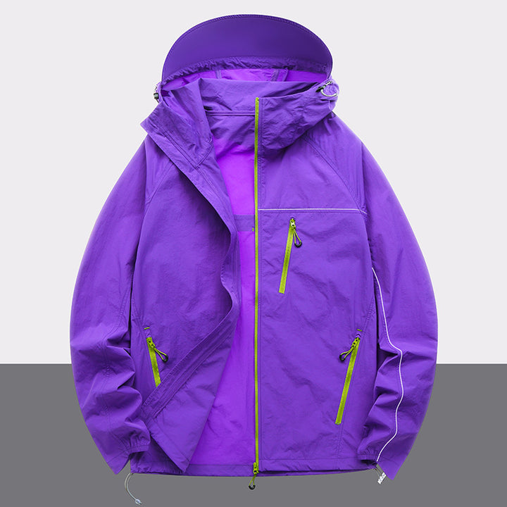 Herren leichte Outdoor-Jacke mit wasserabweisenden Eigenschaften und mehreren Reißverschlusstaschen Echoarchiv