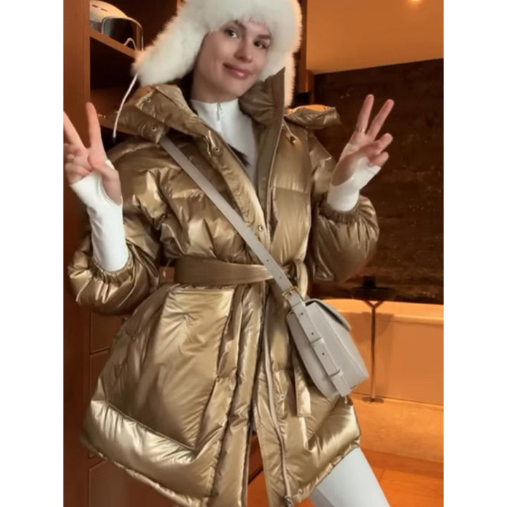 Damen Stepp-Winterjacke mit Taillenkordel und hohem Stehkragen Echoarchiv