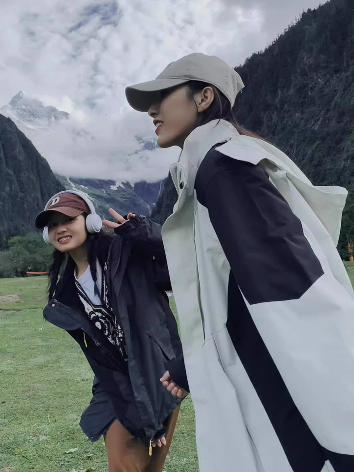 Damen zweilagige wasserdichte Outdoor‑Jacke mit Kapuze, atmungsaktiver Membran und verstellbarer Taille Echoarchiv