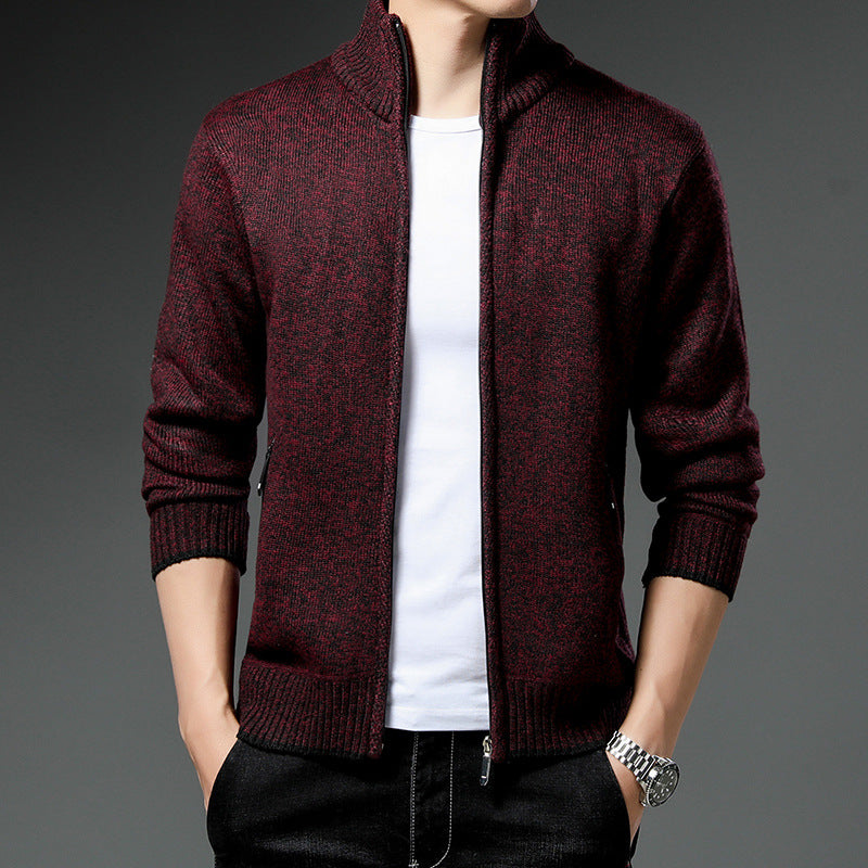 Herren Fleecejacke mit hochgeschlossenem Kragen und praktischen Reißverschlusstaschen Echoarchiv