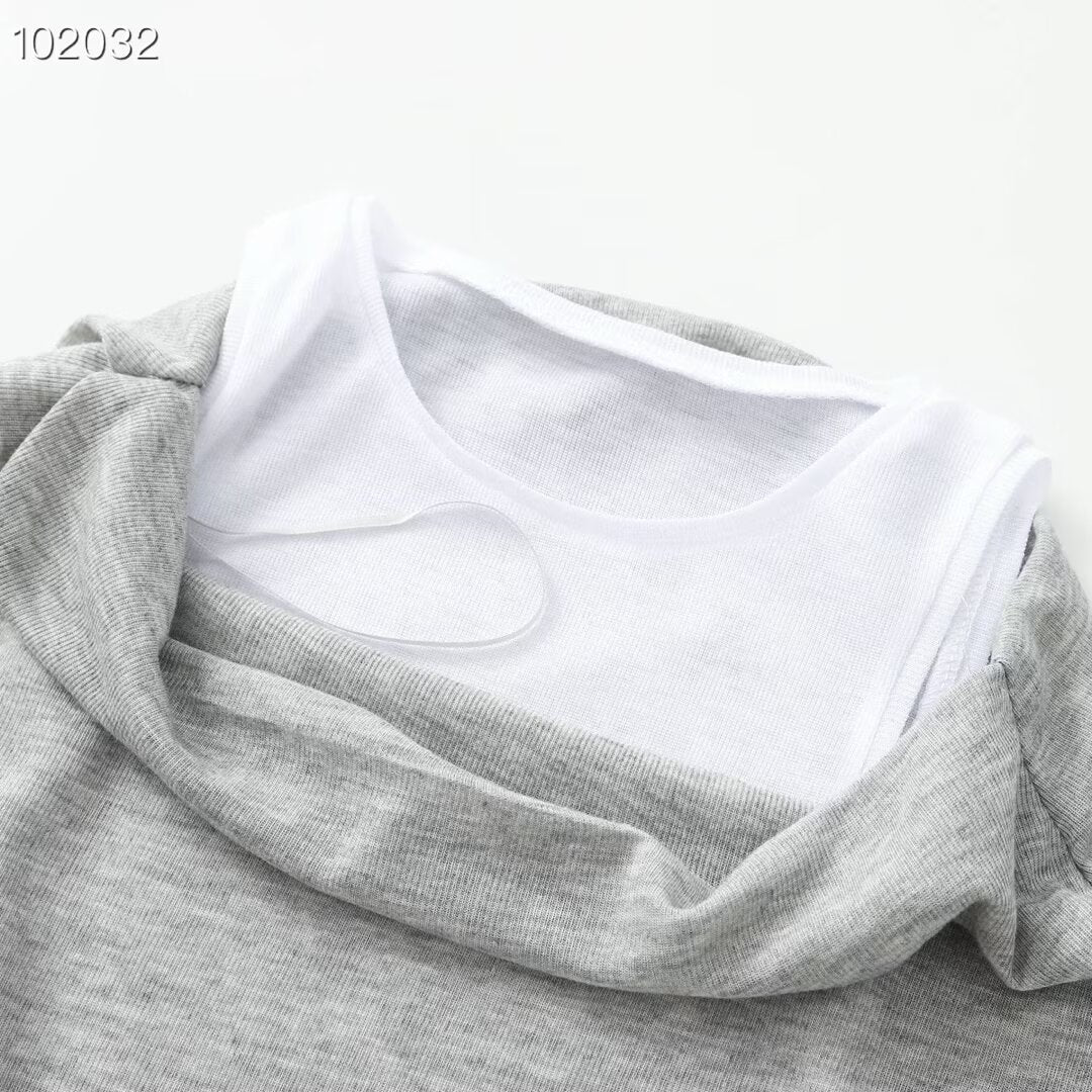 Damen lässiges Overlay T-Shirt mit asymmetrischem Schnitt und eleganten Falten Echo Archiv