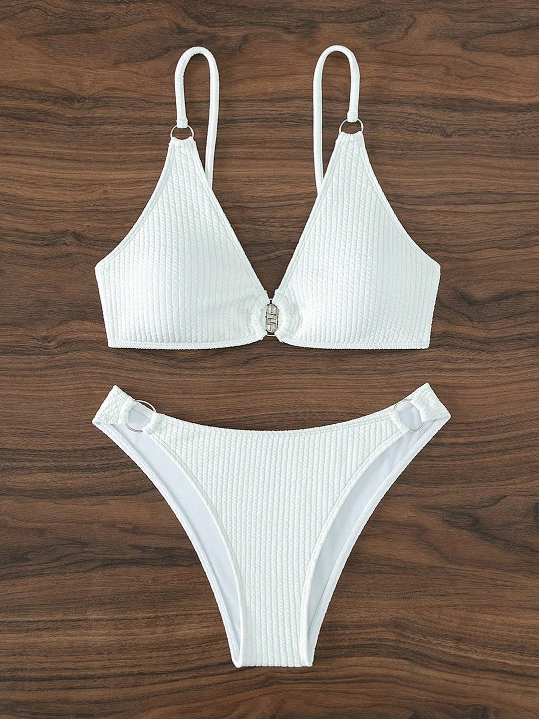 Damen Triangel-Bikini mit Ringverzierungen Echo Archiv