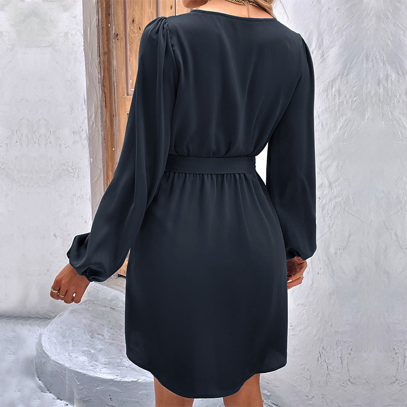 Damen Elegantes Wickelkleid mit schickem Gürtel Echo Archiv