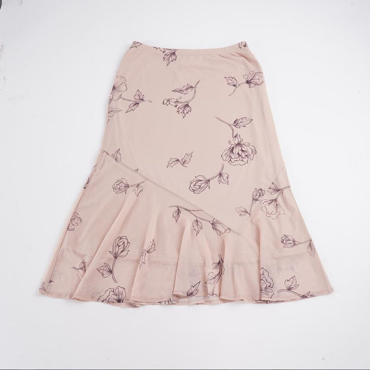 Damen Fließender Chiffon-Midirock mit zartem Blumenprint und asymmetrischem Volant – Rosévia