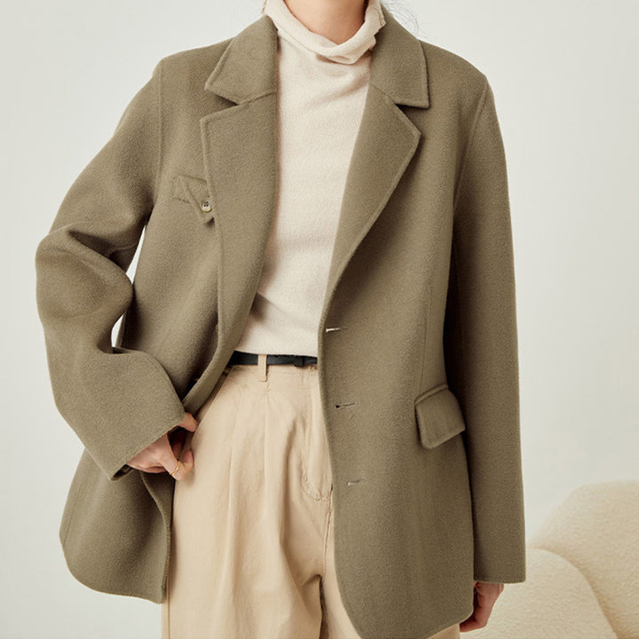 Damen Elegante und bequeme Wolljacke Echoarchiv