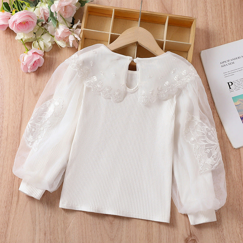Mädchen Bluse mit luftigen Tüllärmeln und zarter Blumenbestickung Echo Archiv