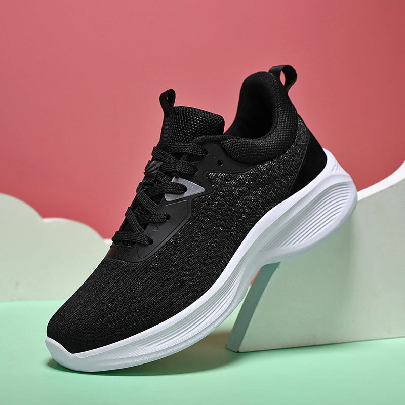 Damen nan leichter Strick-Fit-Sneaker mit nahtlosem Maschenoberteil und ergonomischer Dämpfung Echo Archiv