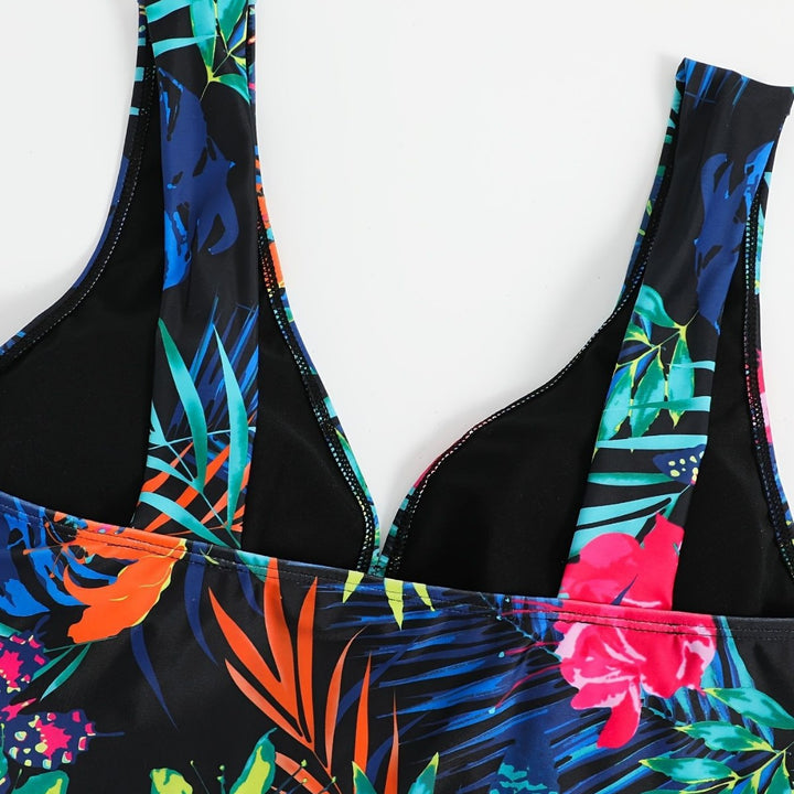 Damen Schwimmanzug mit elegantem Wickeldesign Echo Archiv