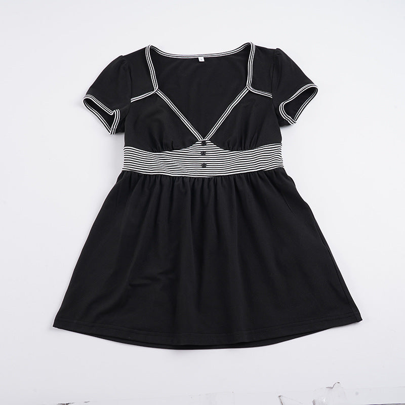 Damen Freizeidkleid mit kontrastierenden Liniendetails und schwingendem Rock Echo Archiv