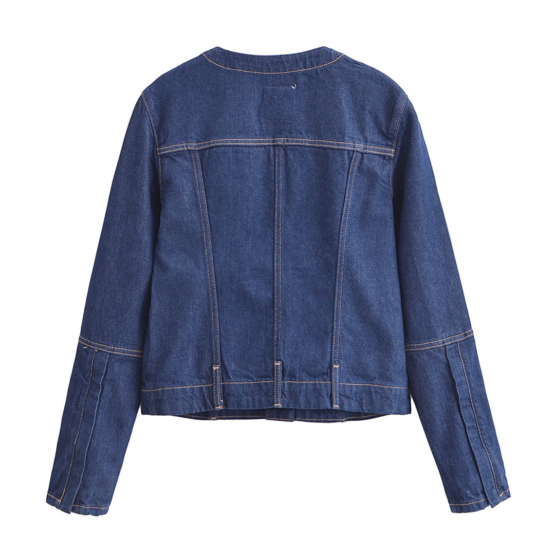Damen leichte Jeansjacke mit Rundhalsausschnitt, durchgehender Knopfleiste und aufgesetzten Brusttaschen – Denévia