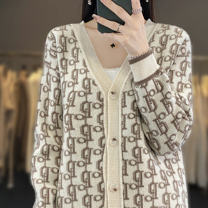Damen Gemusterter Jacquard-Strickcardigan mit V-Ausschnitt und Perlmuttknöpfen Echoarchiv