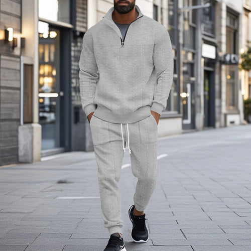Herren sportliches Fleece-Set mit halbem Reißverschluss und praktischen Taschen Echoarchiv