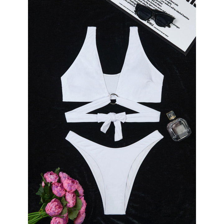 Damen Bikini-Set mit innovativem Schnitt und anpassbarem Knotendetail Echo Archiv