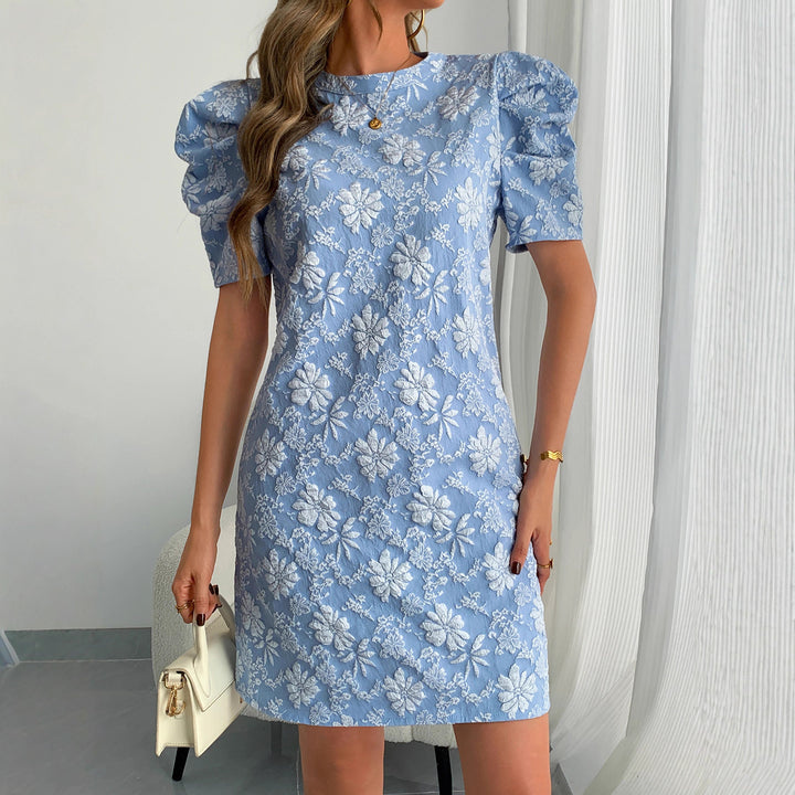 Damen nan florales Jacquard-Minikleid mit gestuften Puffärmeln Echo Archiv