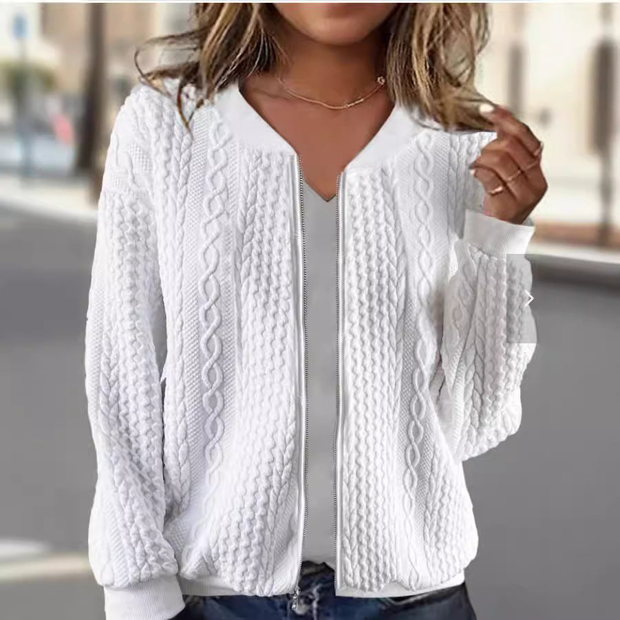 Damen Strickjacke mit Echoarchivrnem Kabelstrickmuster und eleganter Schnittführung Echoarchiv