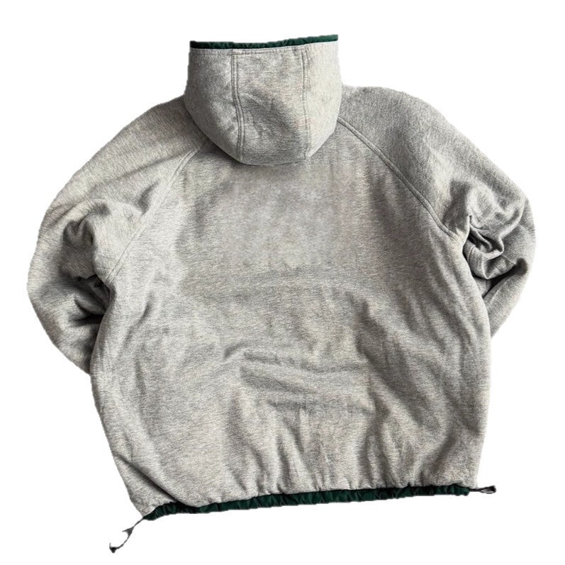 Unisex nan weit geschnittene Windjacke mit Kapuze wattiertem Fleeceinnenfutter Tunnelzugsaum und Zierstreifen an Ärmeln Echo Archiv