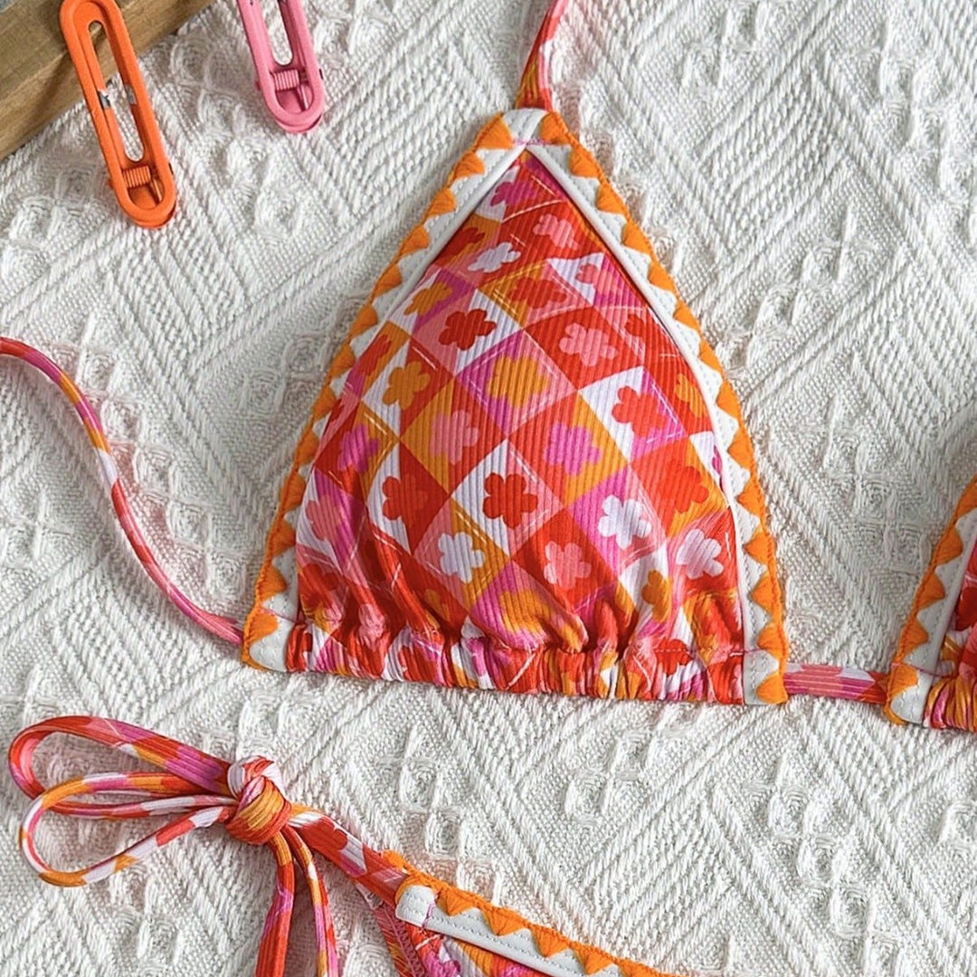Damen Triangel-Bikini mit verspieltem Karomuster und raffinierten Trägern Echo Archiv