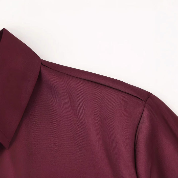 Damen nan seidige Hemdbluse mit Schmuckknöpfen, klassischem Kragen und lockerem Fall Echo Archiv