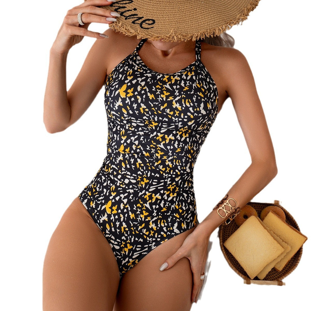 Damen Zweiteiler Bademode mit hohem Beinausschnitt und floralem Design Echo Archiv