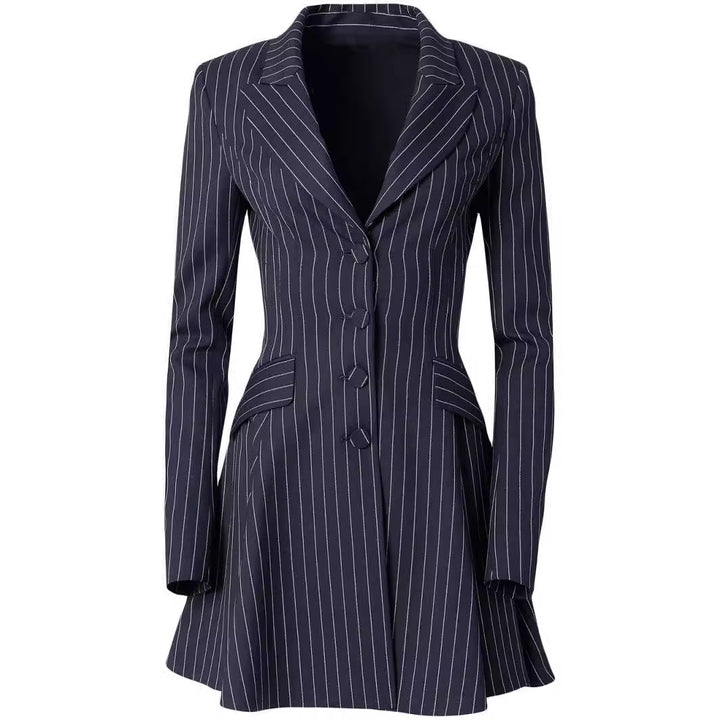Damen Tailliertes Nadelstreifen-Blazerkleid im modernen Tailoring Echoarchiv