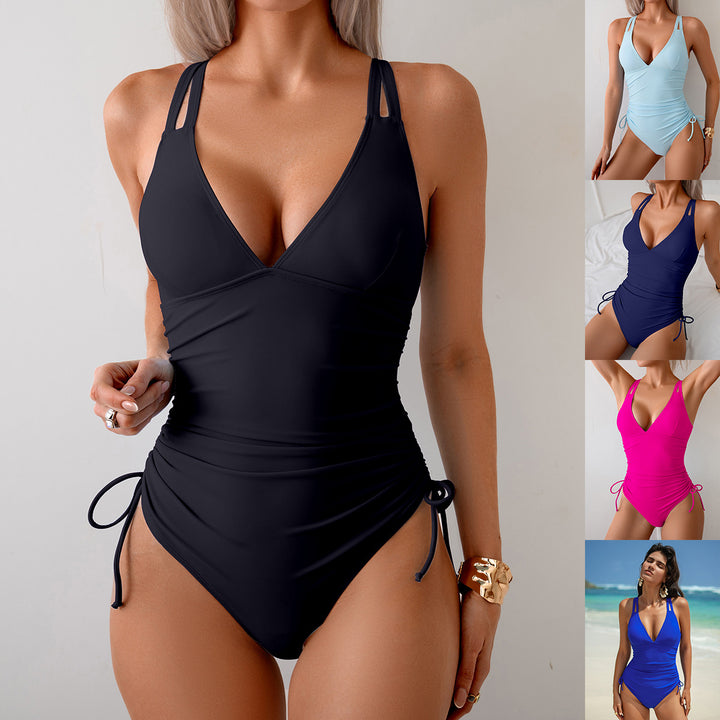 Damen Bademode mit eleganter Raffung und verstellbaren Trägern Echo Archiv