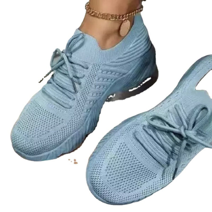 Damen  leichte Strick-Sneaker mit sockenähnlichem Obermaterial, gepolsterter Komfortsohle und flexibler Profil-Laufsohle Echo Archiv