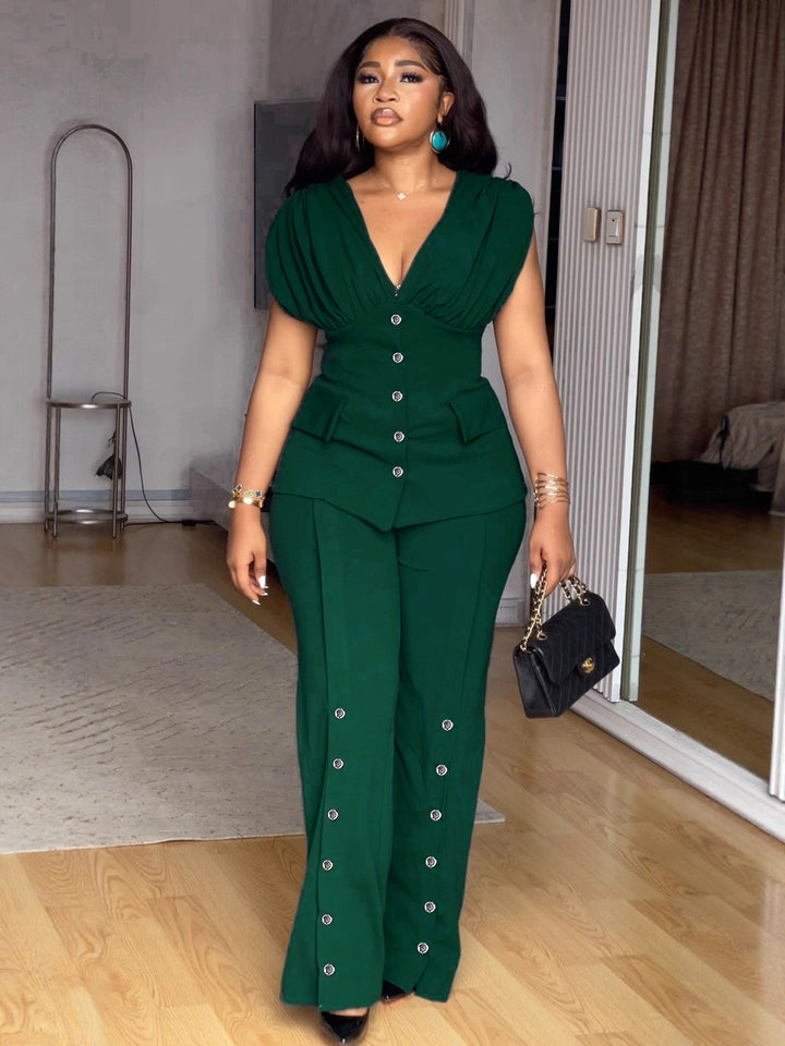 Damen elegantes Jumpsuit mit tiefem V-Ausschnitt und auffälligen Knopfdetails Echo Archiv