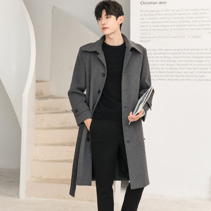 Herren Longcoat aus Wollmix mit verdeckter Knopfleiste Taillengürtel und klassischem Revers Echoarchiv