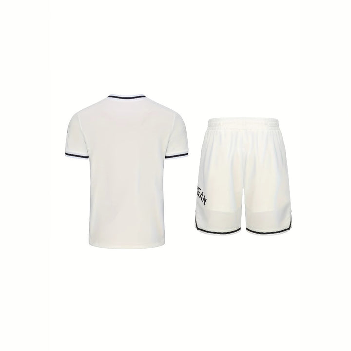 Herren sportliches T-Shirt und Shorts Set Echoarchiv